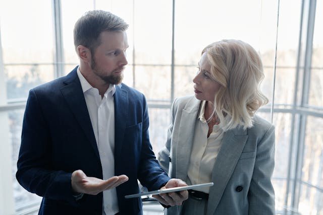 Business discussion with Rulyda team
